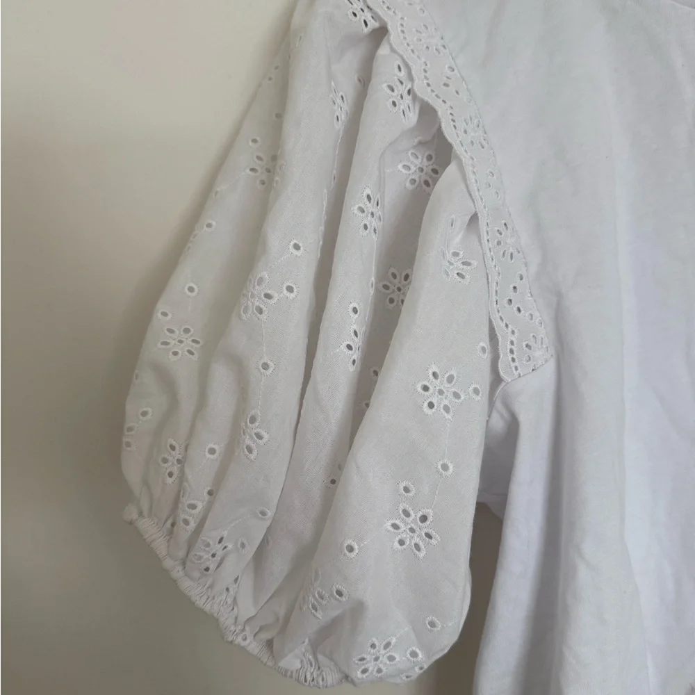 Zara White Eyelet Puff Sleeve Top M